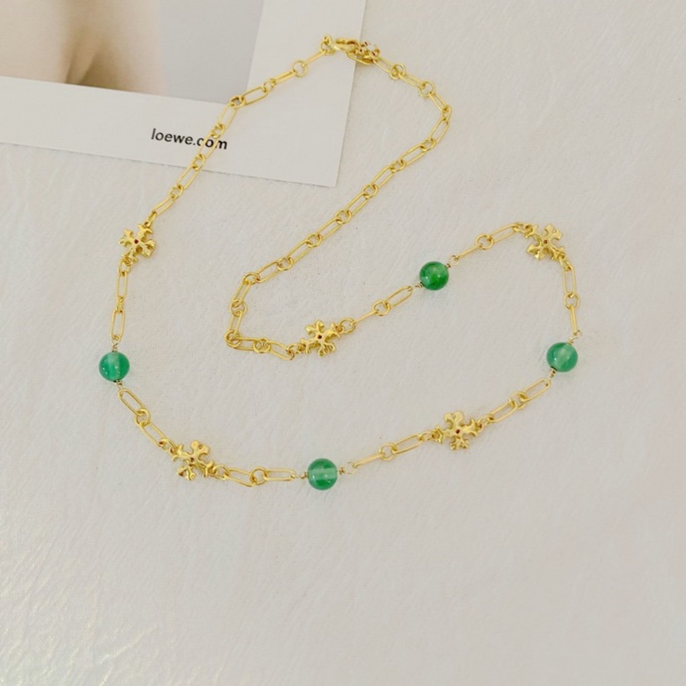 Tory Burch Elegant Gold and Green Gemstone Necklace - Picture 2 of 15